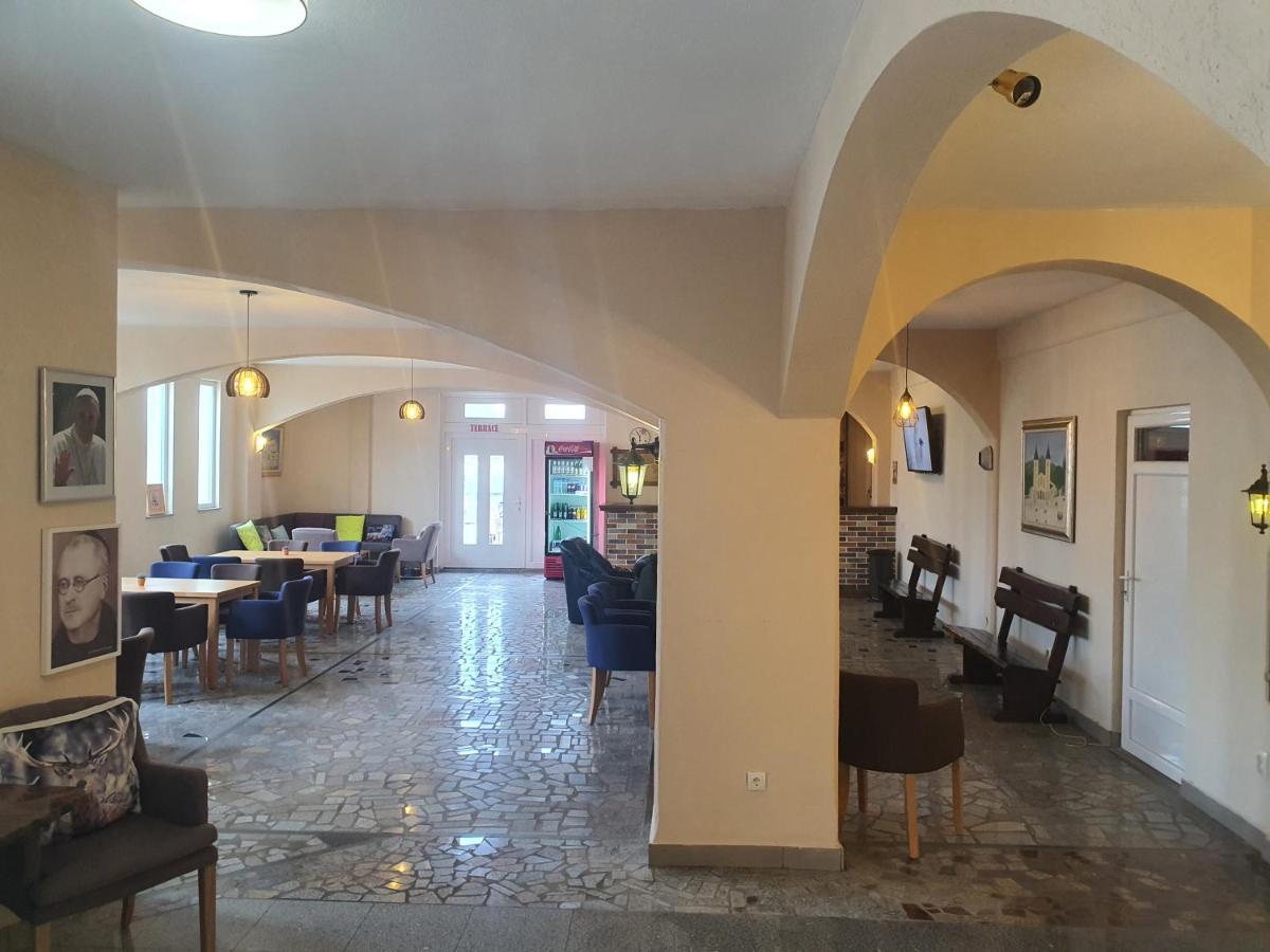 Hotel Barbaric Međugorje Zewnętrze zdjęcie