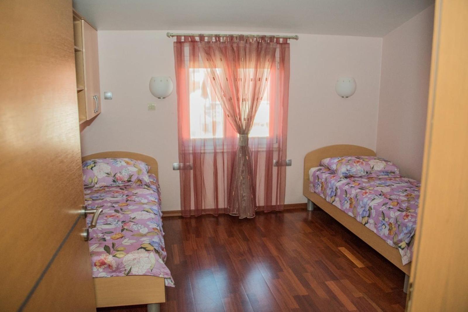 Hotel Barbaric Međugorje Zewnętrze zdjęcie