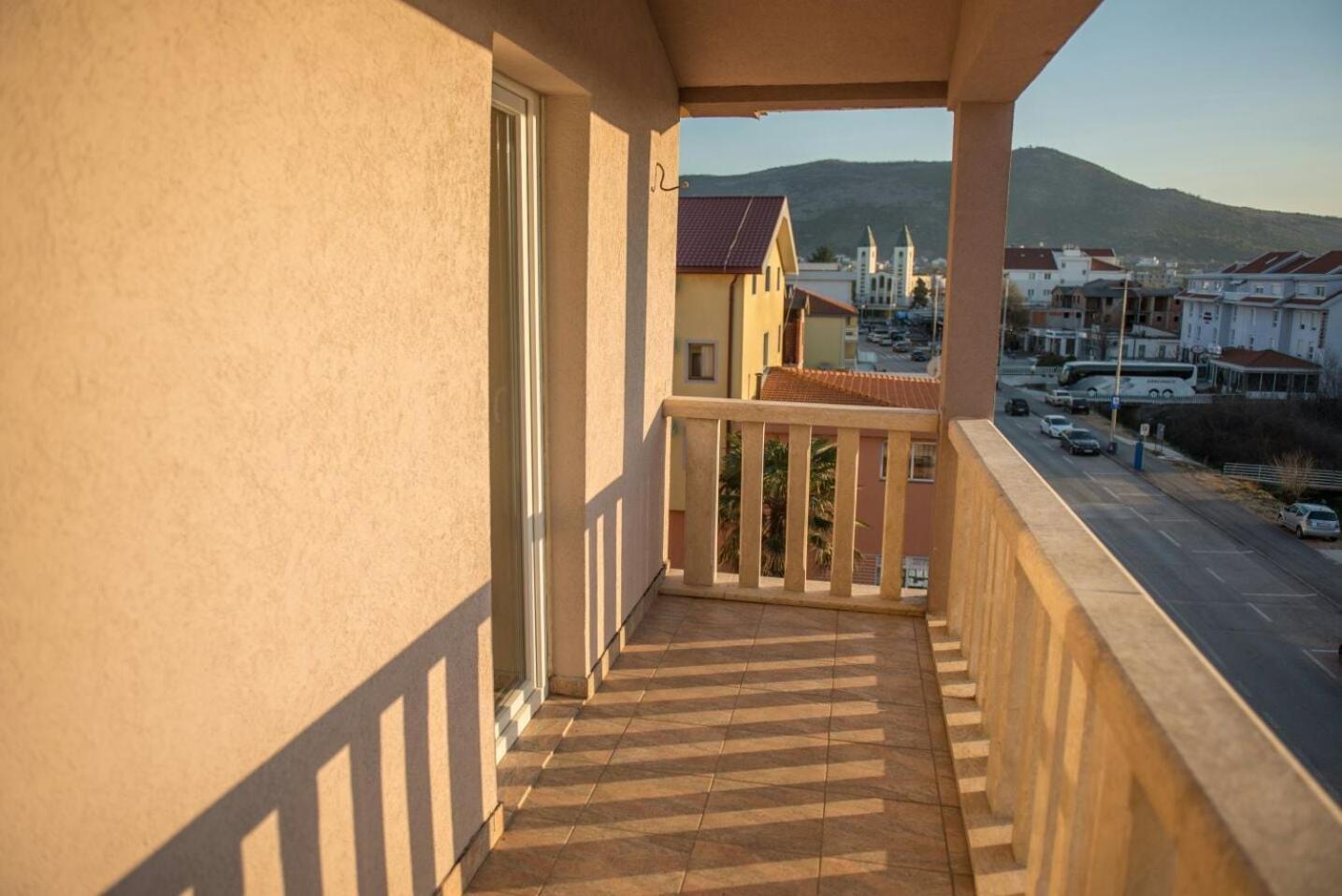 Hotel Barbaric Međugorje Zewnętrze zdjęcie