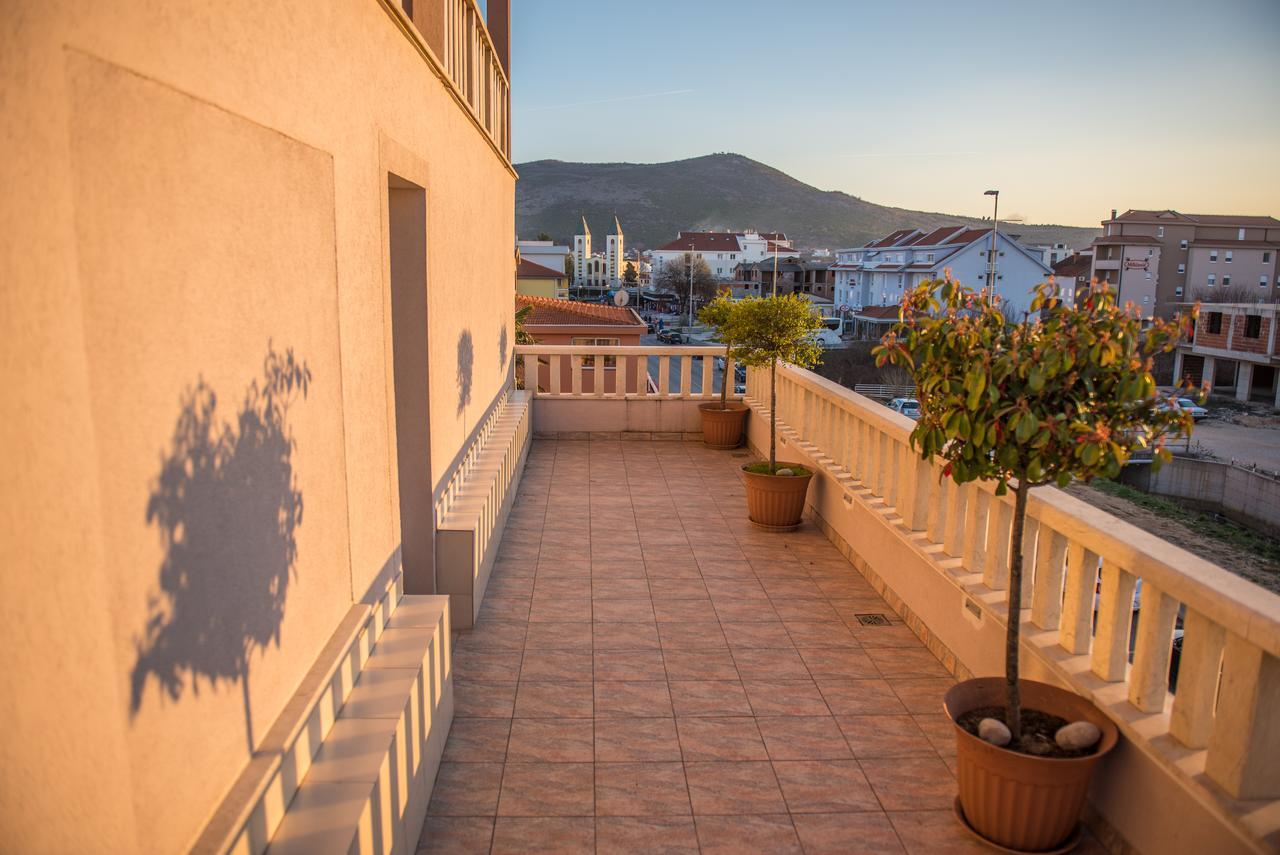 Hotel Barbaric Međugorje Zewnętrze zdjęcie