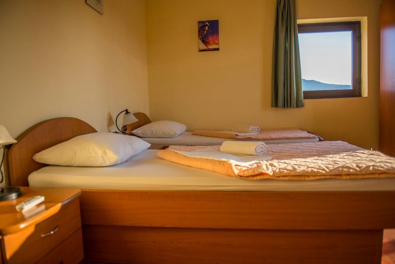 Hotel Barbaric Međugorje Zewnętrze zdjęcie